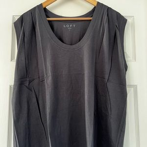 NWT LOFT Gray muscle tee